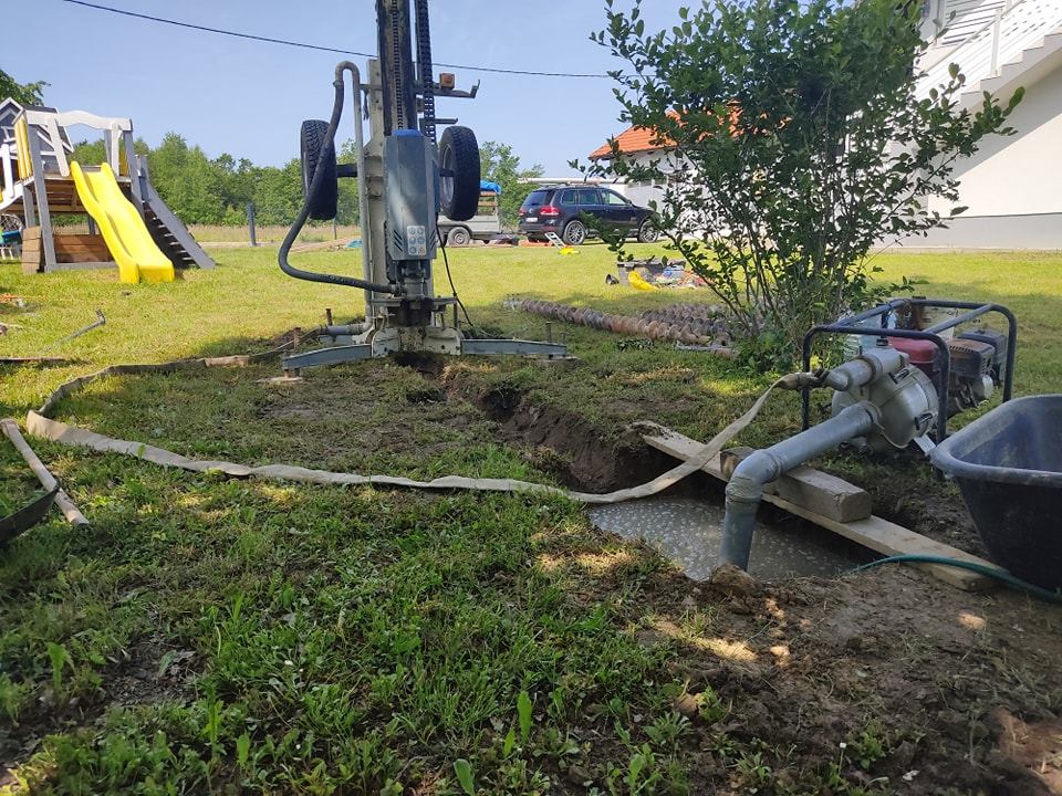 VLIG-Maschinen in der Fertigung im Werk bei Kruševac